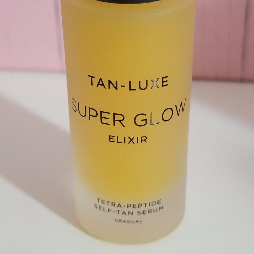 Tan-Luxe Super Glow Elixir - Picture 4 of 12